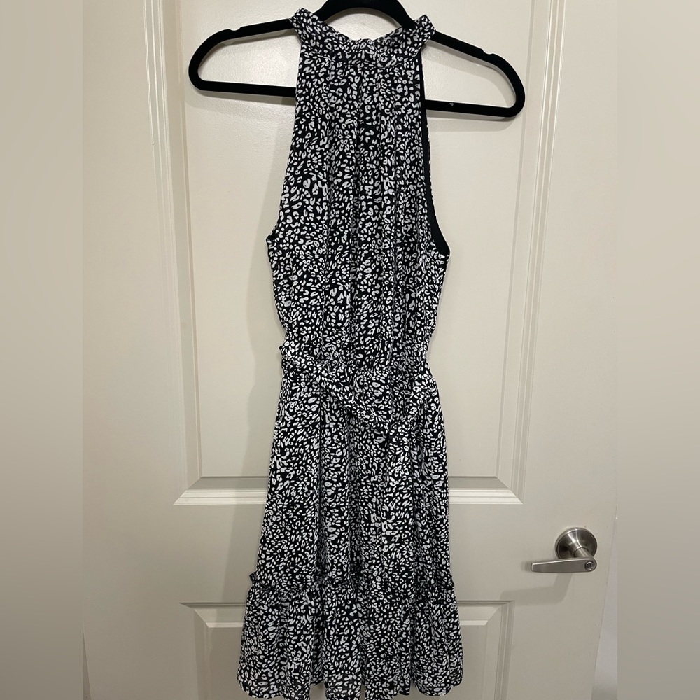 Black floral dress M